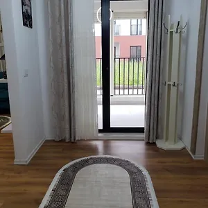 Cosy 2br Near Airport - Self Check-in 24hr Apartamento