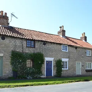 https://kates-cottage.yorkshirehotels.net