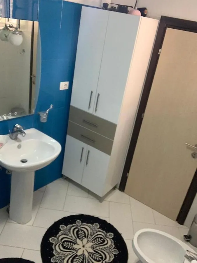 Lula Guesthouse Gjirokastër 0*,
